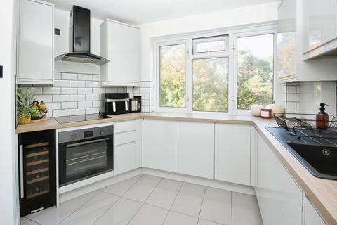 3 bedroom apartment for sale, 14 Lindsay Road, BRANKSOME PARK, BH13