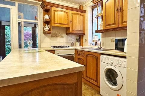 14 Albert Gardens, Manchester, M40 1PJ