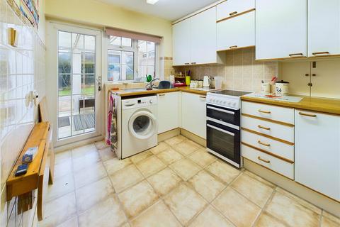 2 bedroom detached bungalow for sale, Parkdale, Danbury, Chelmsford