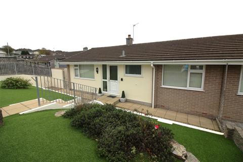 2 bedroom semi-detached bungalow for sale, Castlemead Drive, Saltash