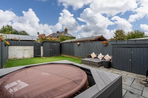 33 Constable Close, Southampton, SO19 1EN