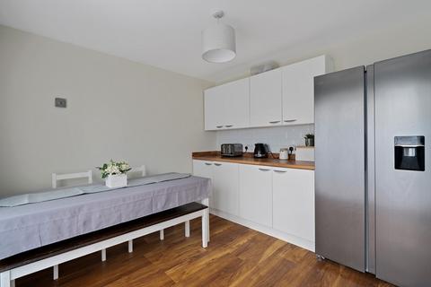 33 Constable Close, Southampton, SO19 1EN