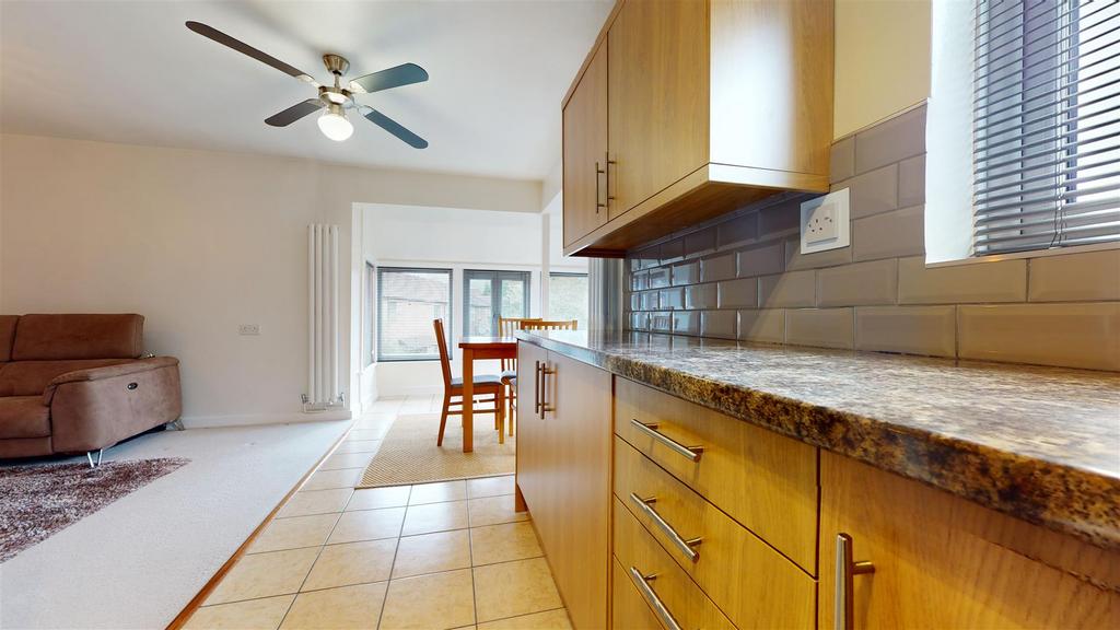 Kitchen dining area