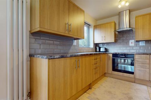 1 bedroom maisonette for sale, Brownbaker Court, Neath Hill, Milton Keynes