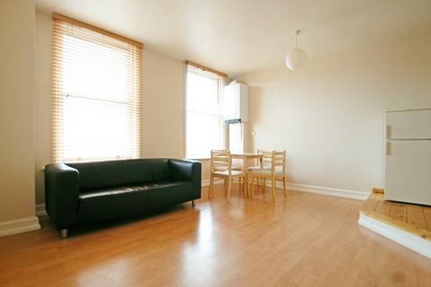 1 bedroom flat to rent, Stoke Newington High Street, Stoke Newington