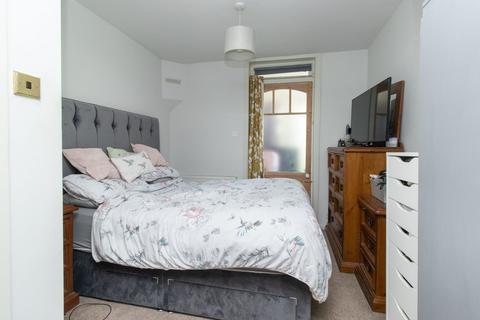 1 bedroom ground floor flat for sale, Madeira Road, Margate, CT9