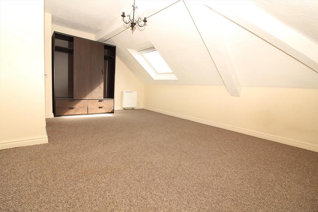 Bedroom One Alternat