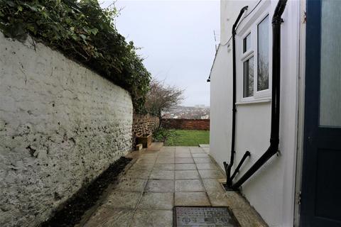 1 bedroom flat to rent, Hamilton Road, Brighton