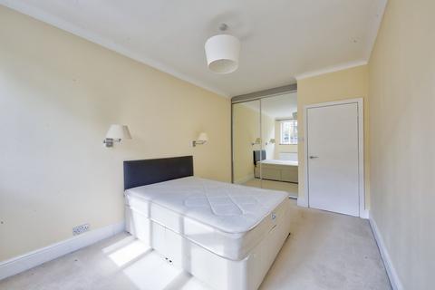 2 bedroom flat to rent, Warwick Gardens, Kensington , London, W14