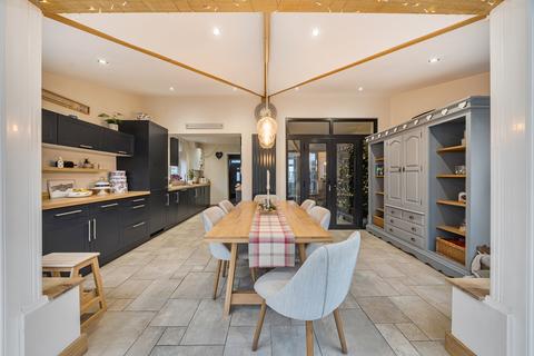 3 bedroom semi-detached house for sale, Tamar Avenue
