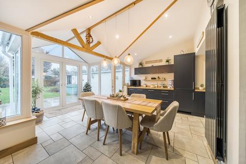 3 bedroom semi-detached house for sale, Tamar Avenue