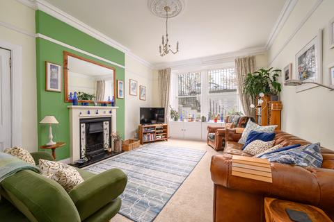 3 bedroom flat for sale, 8a, Glengyle Terrace, Edinburgh, EH3 9LL