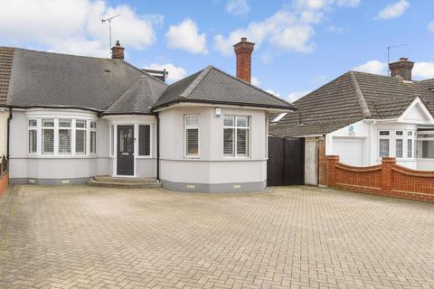 4 bedroom chalet for sale, King Edward Drive, Grays, Essex