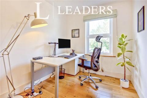 211 Upper Bridge Road, Chelmsford, CM2 0RU