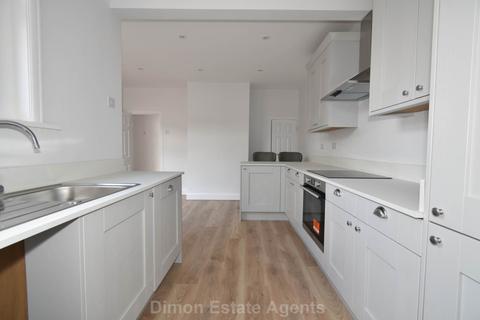 2 bedroom end of terrace house for sale, Mill Pond Road, Elson