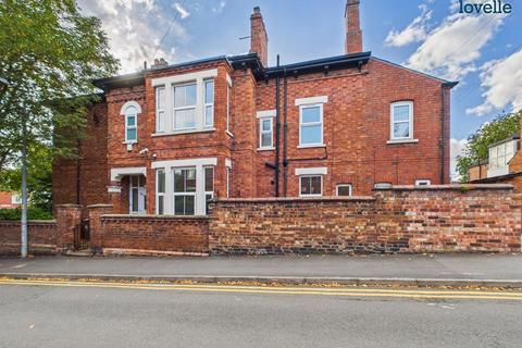 West Parade, Lincoln