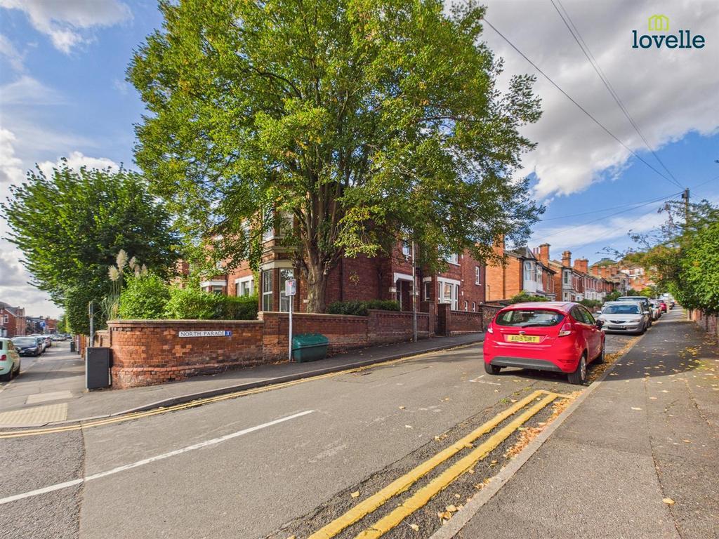 CAM01383 G0-PR0399-STILL028.jpg