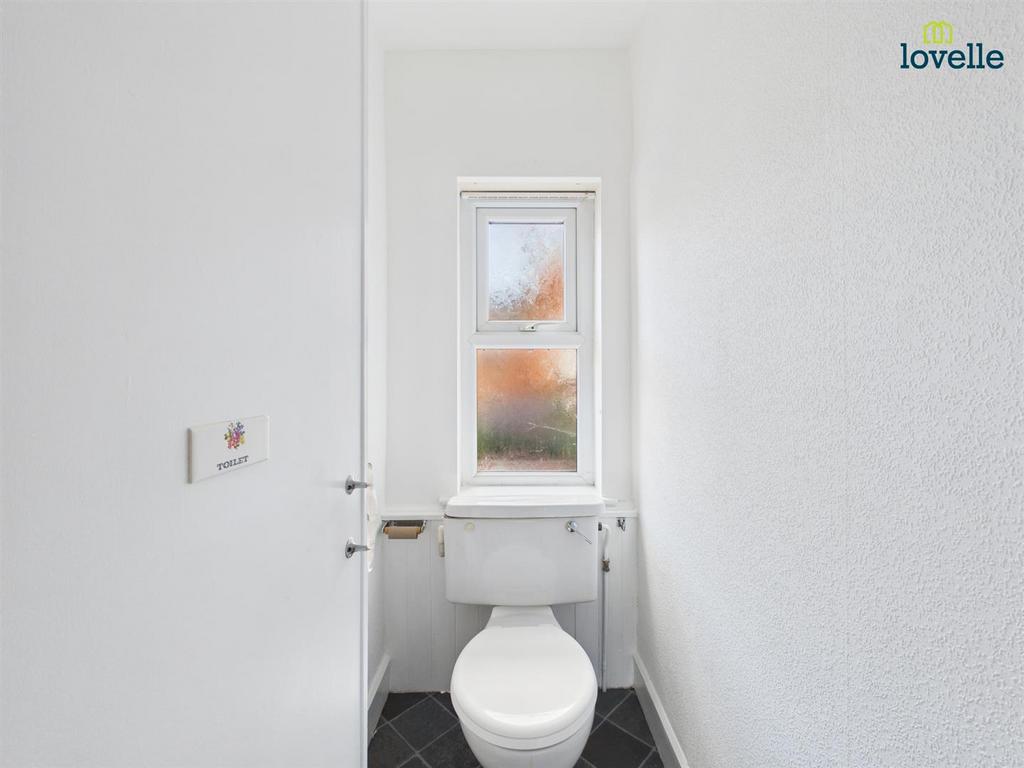 CAM01383 G0-PR0399-STILL009.jpg