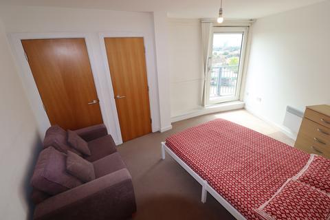 1 bedroom flat to rent, Newbury Park, London  IG2