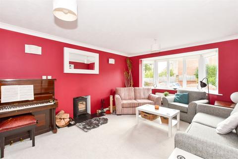 5 bedroom detached house for sale, Mallard Drive, Uckfield, East Sussex