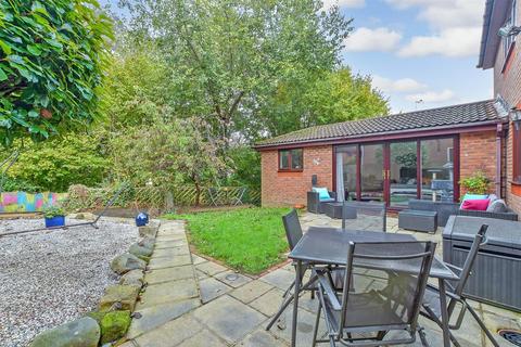 5 bedroom detached house for sale, Mallard Drive, Uckfield, East Sussex