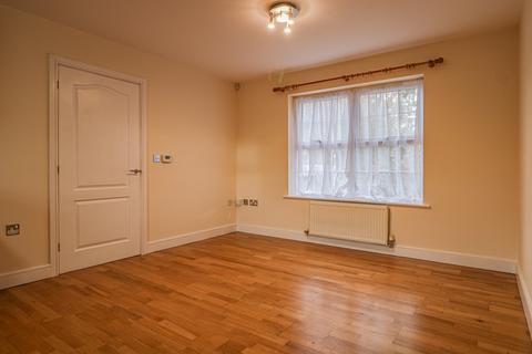 1 bedroom flat to rent, Main Road Apartment, Shavington, CW2