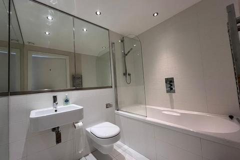 2 bedroom apartment to rent, Spectrum Building, Blackfriars Road, Salford