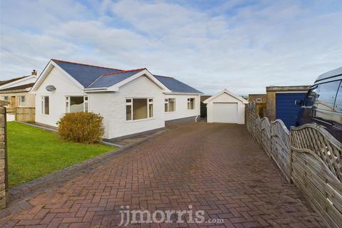 3 bedroom detached bungalow for sale, Douglas James Way, Haverfordwest