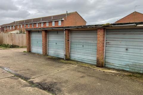 2 bedroom link detached house for sale, Junction Close, Ford, Arundel, West Sussex