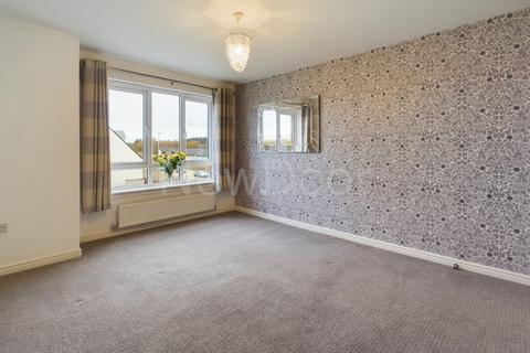 2 bedroom apartment for sale, Forge Crescent, Bishopton, PA7