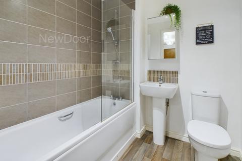 Flat 2/2, 1 Forge Crescent, Bishopton, PA7 5FL