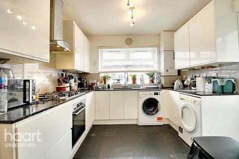 4 bedroom end of terrace house for sale, Northcote Avenue, Southall