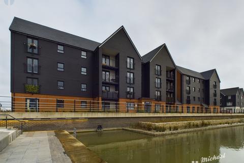 2 bedroom flat for sale, Kingsbrook Basin, Broughton, Aylesbury