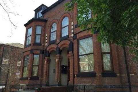 2 bedroom apartment to rent, Flat 2 31, Wellington Road, Manchester, M16