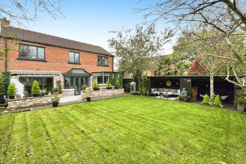 5 bedroom detached house for sale, Hawthorne Close, Glentworth, Gainsborough