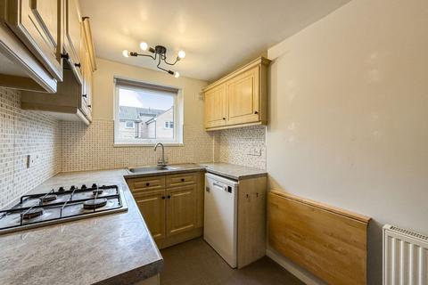 140 Stonegarth, Carlisle, CA2 6PE