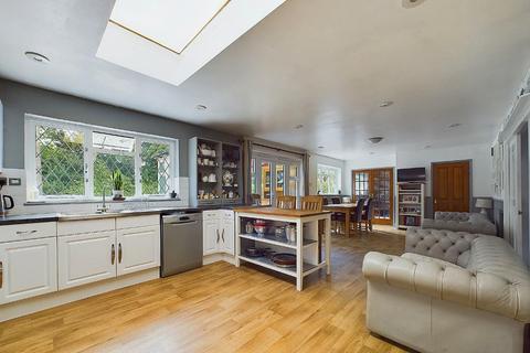 5 bedroom detached house for sale, Marlings Close, Chislehurst