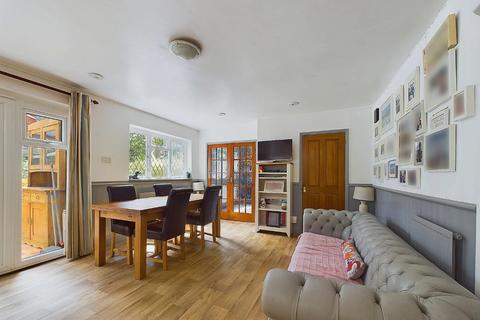 4 Marlings Close, Chislehurst, BR7 6RL