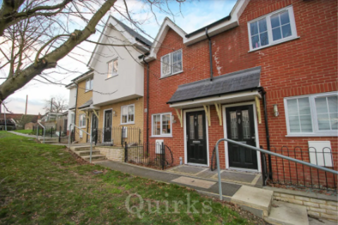 2 bedroom terraced house to rent, Chantry Way