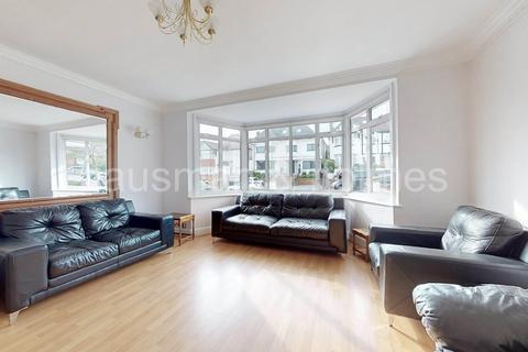 8 bedroom detached house to rent, Allington Road, Hendon