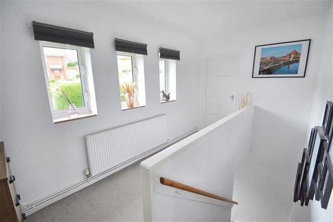 62 Fox Lane, Winchester, SO22 4EA