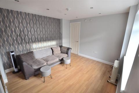 1 bedroom flat to rent, Belvoir Road, Coalville LE67