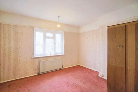 99 Riddons Road, London, SE12 9QZ