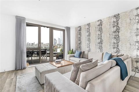 3 bedroom penthouse to rent, The Grange, London, SE1