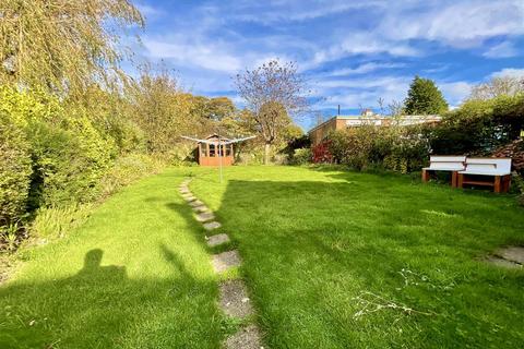 2 bedroom semi-detached bungalow for sale, Hackness Gardens, Scarborough