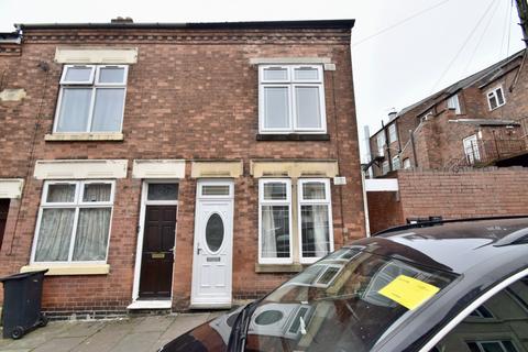 2 bedroom end of terrace house for sale, Farringdon Street, New Humberstone, Leicester, LE5