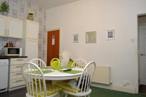 593 Chamber Road, Oldham, OL8 4NZ