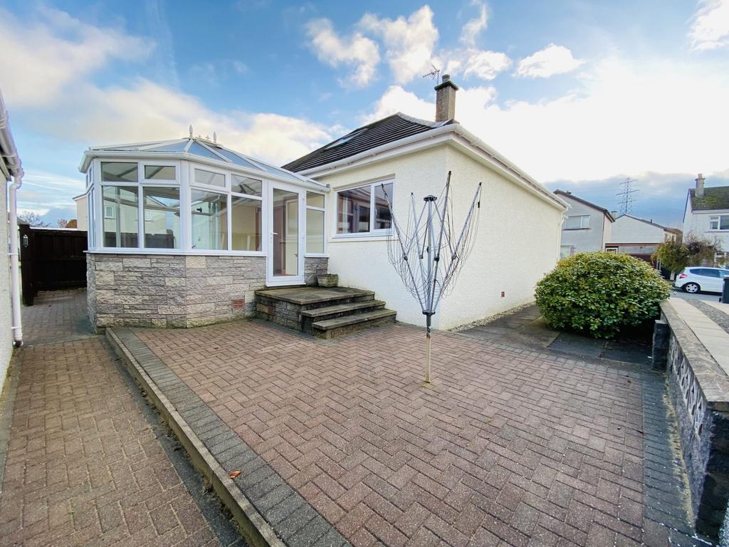 2 Minden Avenue, Dumfries, DG2 4 EA - Braidwoods So