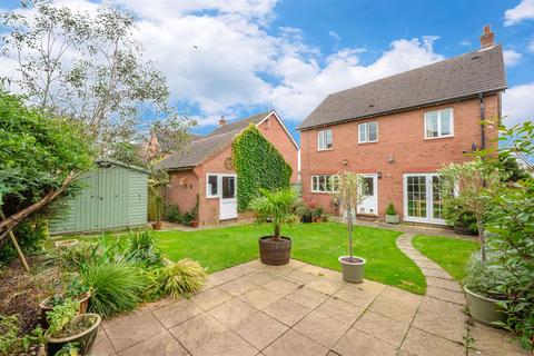 4 bedroom detached house for sale, Bramley Way, Bidford-On-Avon B50