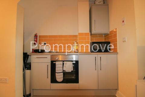 Studio to rent, Frederick Street Luton, Beds LU2 7QU